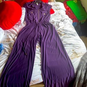 Emma & Michelle long sleeveless romper Size M